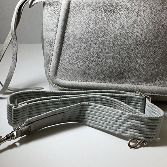 Callista
Small Top Handle Bag 23 Stone Grained Leather Note: New without tag - Picture 10 of 16